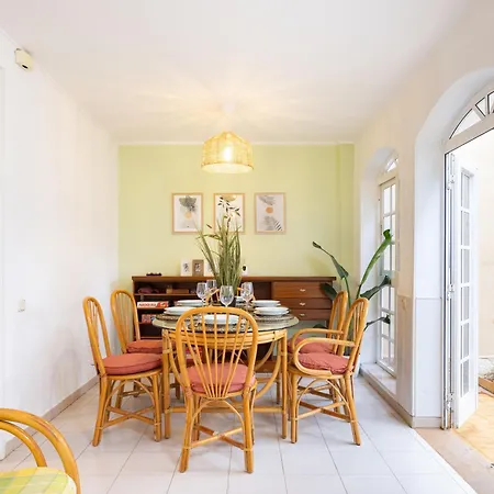 Live Acoran Flamboyan Hébergement de vacances