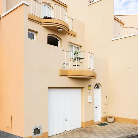 Holiday home Live Acoran Flamboyan Santa Cruz de Tenerife